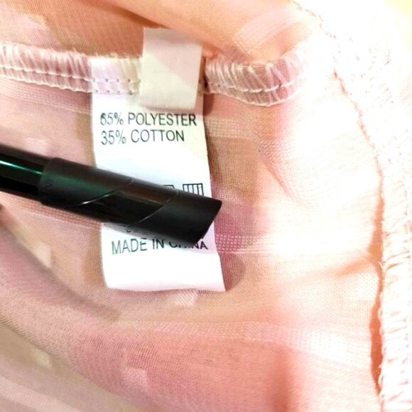 Zulilly blush colored lace top sizeM - Picture 3 of 4